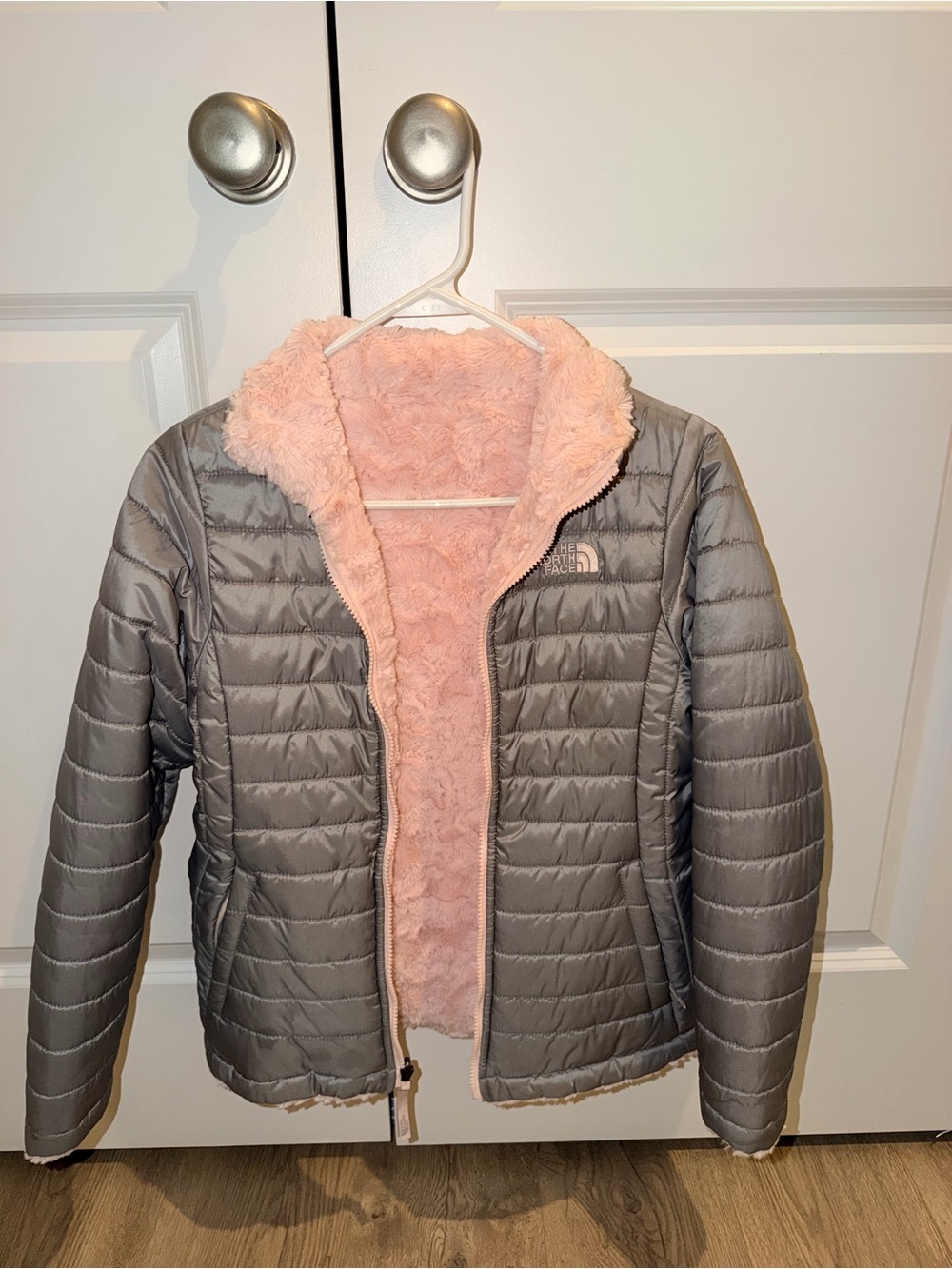 The North Face Women's Gray Puffer Jacket with Pink Faux-Fur Lining